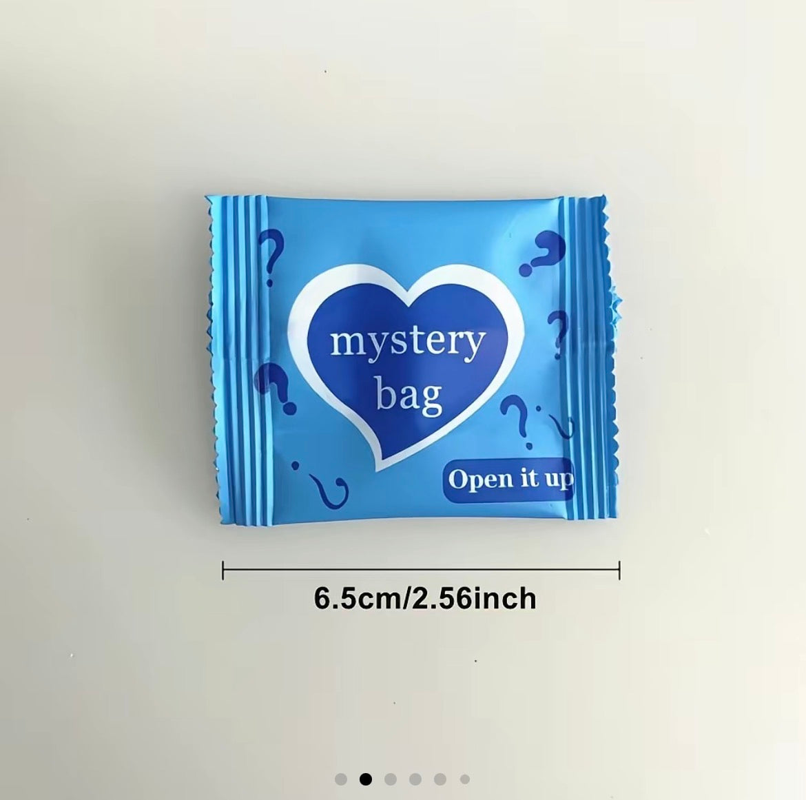 Mini Glow in The Dark Animal Resin
Models, Surprise Mystery Bag for Dollhouse Decor, Fairy Garden Decor, Birthday Party Gift, DIY Crafts, Ornaments, Resin Animal Sculptures